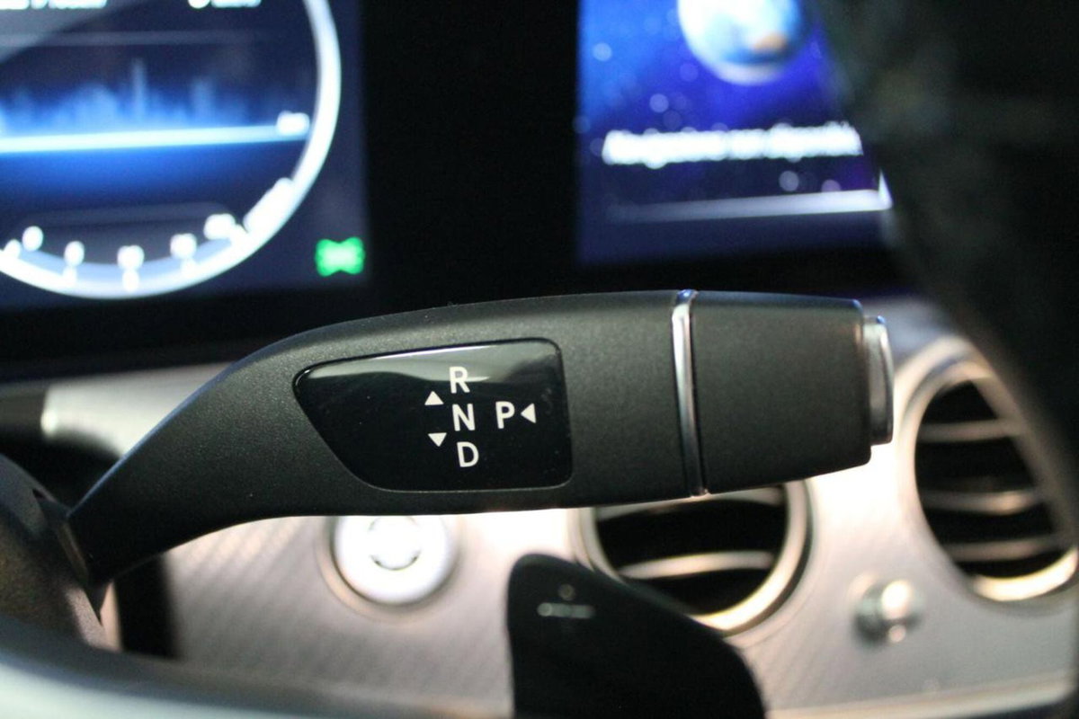 Mercedes-Benz Classe E 200 d Auto Business Sport (15)
