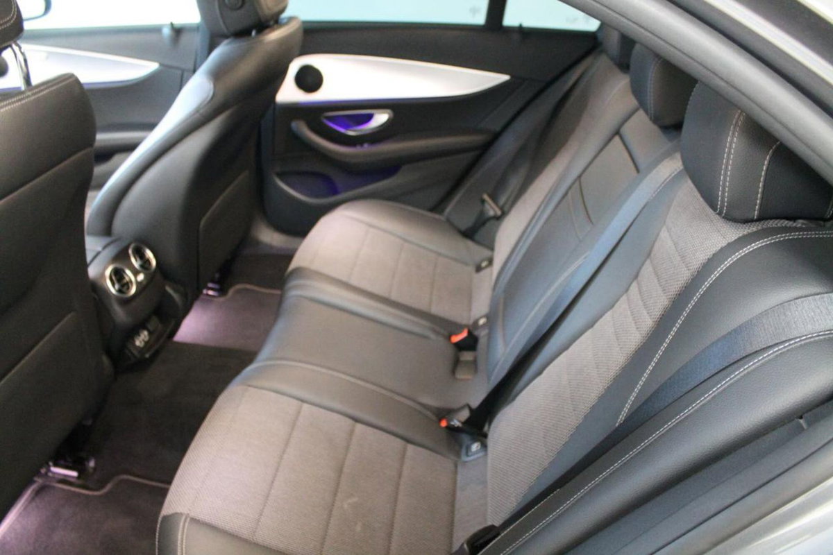 Mercedes-Benz Classe E 200 d Auto Business Sport (9)