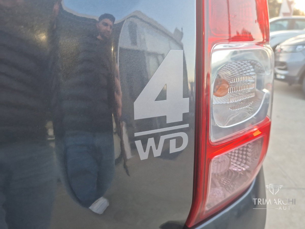Dacia Duster 1.5 dCi 110CV 4x4 Lauréate (7)
