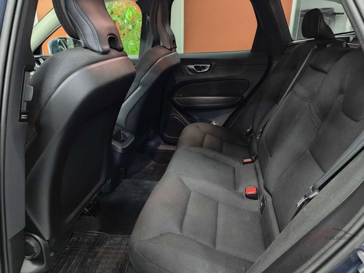 Volvo XC60 B4 Geartronic Momentum (13)