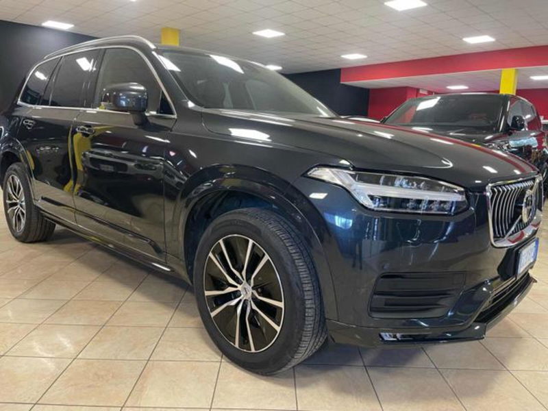Volvo XC90 D5 AWD Geartronic 7 posti Momentum