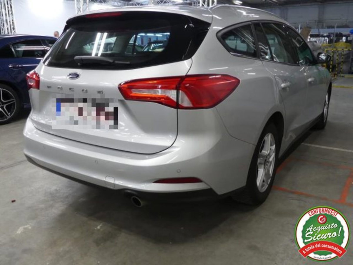 Ford Focus Station Wagon 1.5 EcoBlue 120 CV automatico SW Business (2)