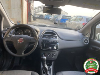 Fiat Punto 1.4 8V 5 porte Easypower Street (5)