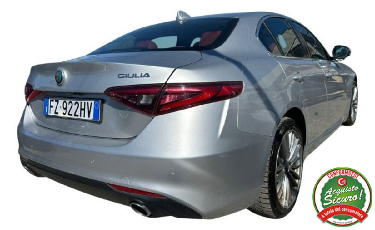 Alfa Romeo Giulia 2.2 Turbodiesel 190 CV AT8 Lusso (2)
