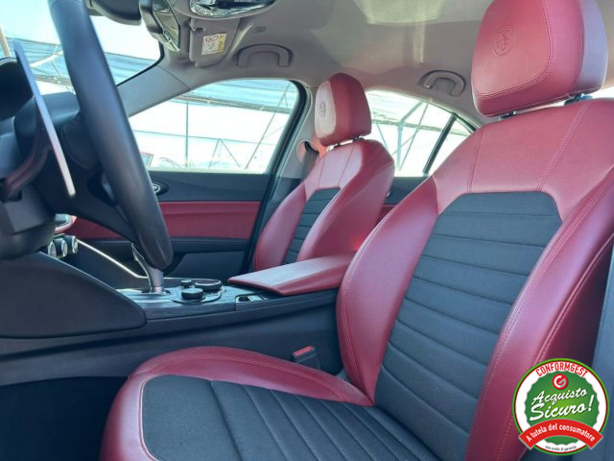 Alfa Romeo Giulia 2.2 Turbodiesel 190 CV AT8 Lusso (5)