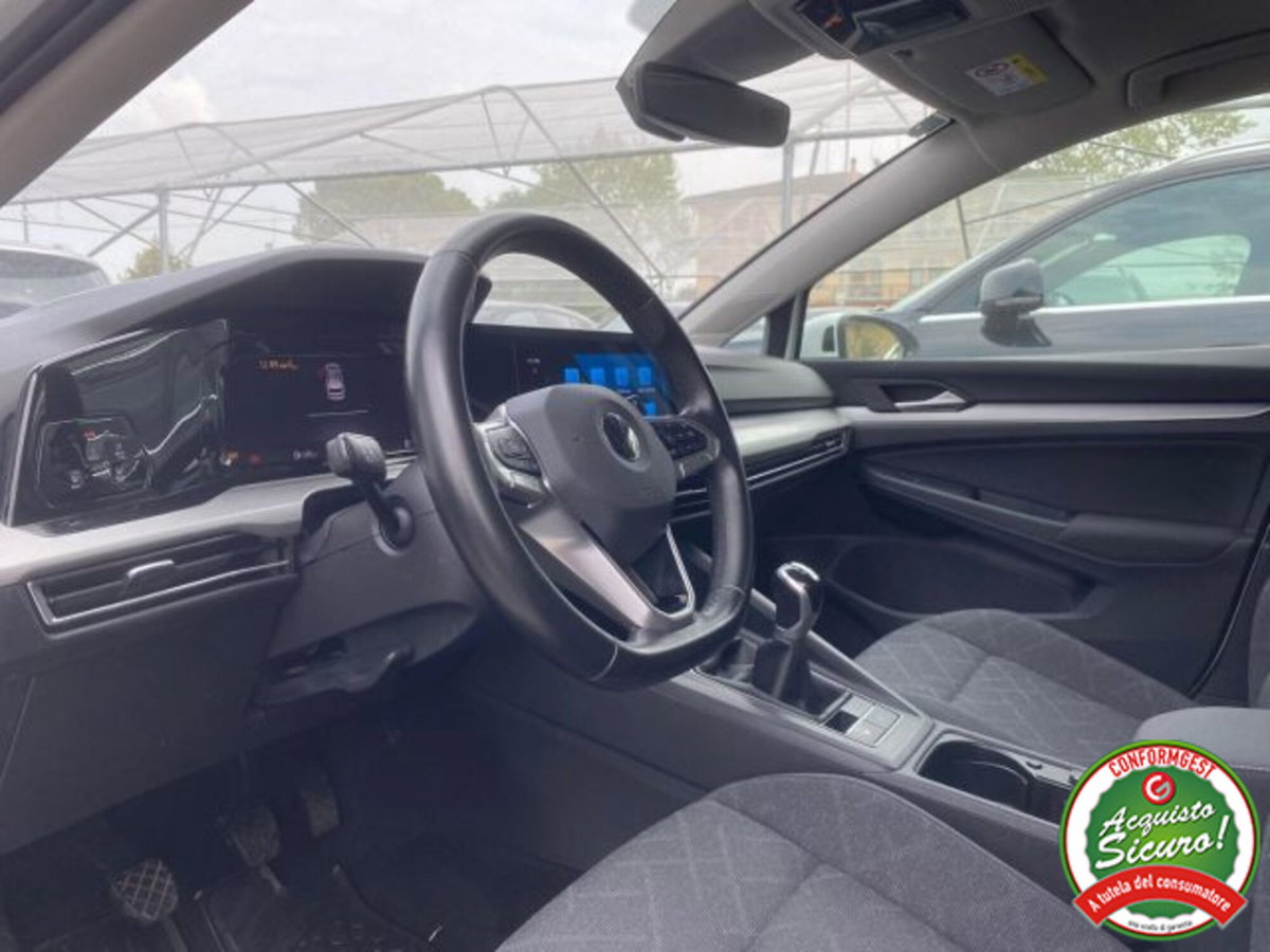 Volkswagen Golf 2.0 TDI 1st Edition Life (9)