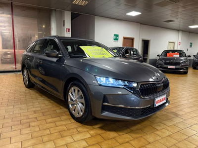 Skoda Octavia Station Wagon 2.0 tdi Selection 150cv dsg usata