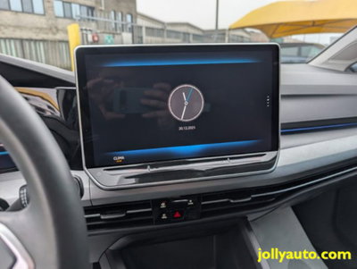 Volkswagen Golf 2.0 tdi Edition 115cv (13)