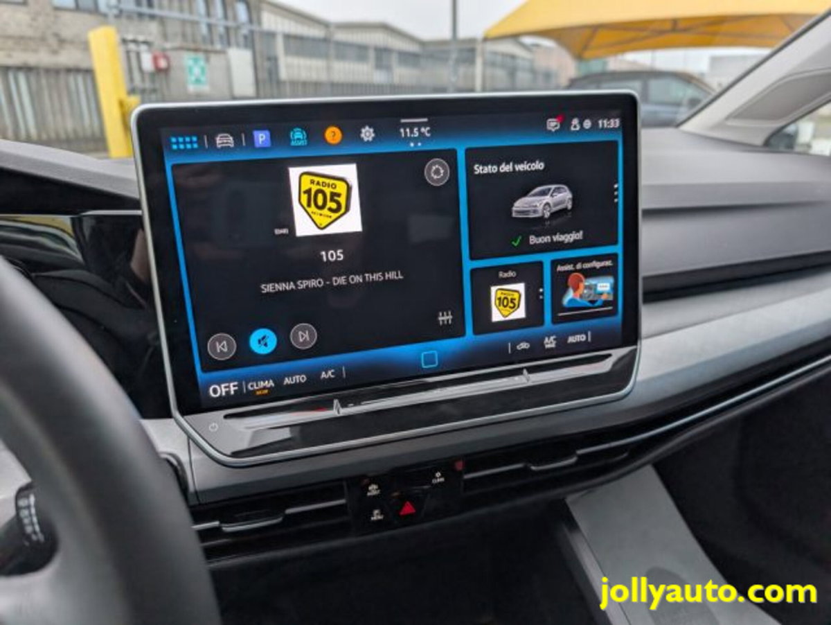 Volkswagen Golf 2.0 tdi Edition 115cv (14)