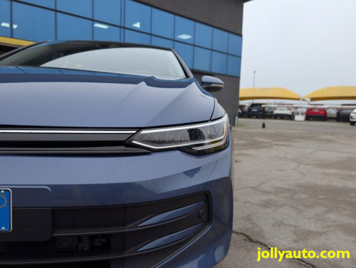 Volkswagen Golf 2.0 tdi Edition 115cv (9)