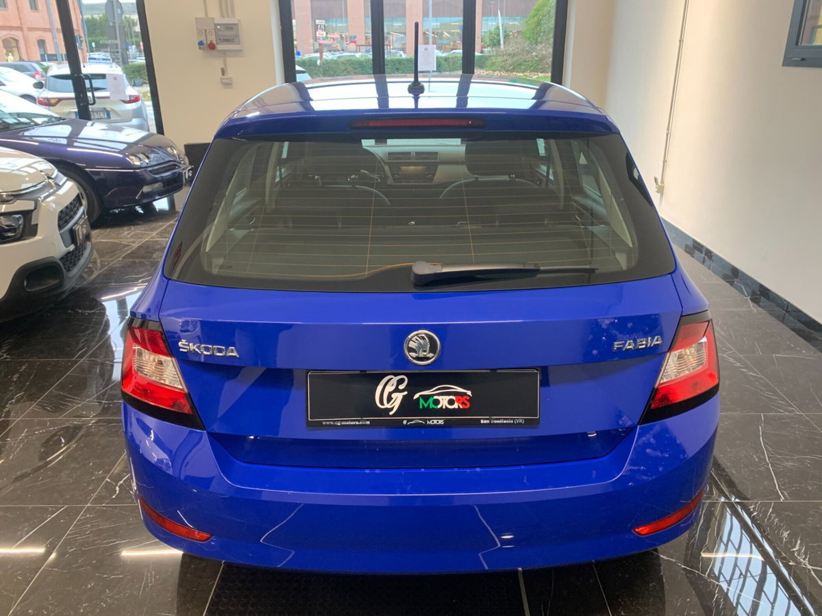Skoda Fabia 1.0 MPI 75 CV Twin Color Design Edition Nero (5)