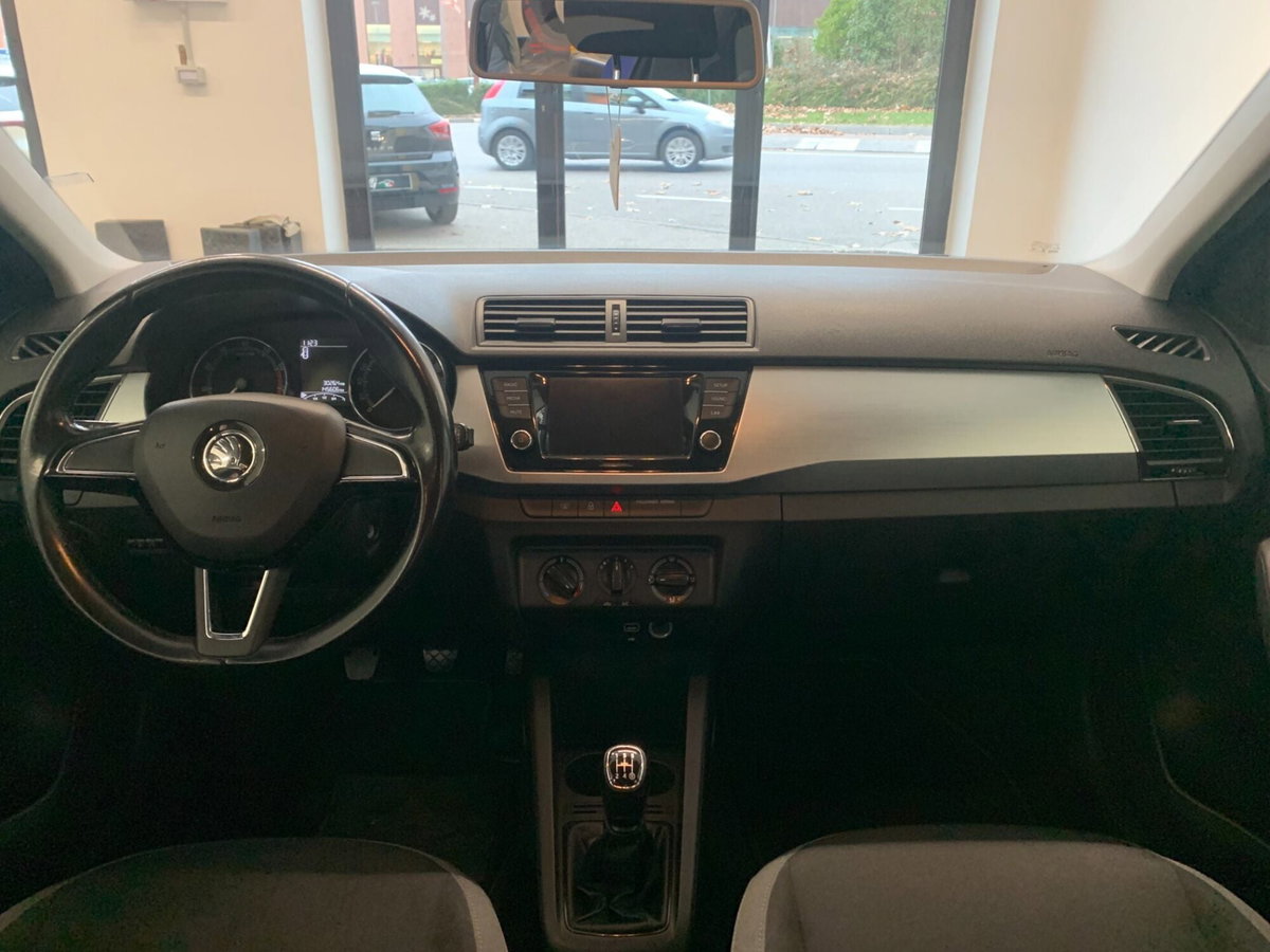Skoda Fabia 1.0 MPI 75 CV Twin Color Design Edition Nero (7)