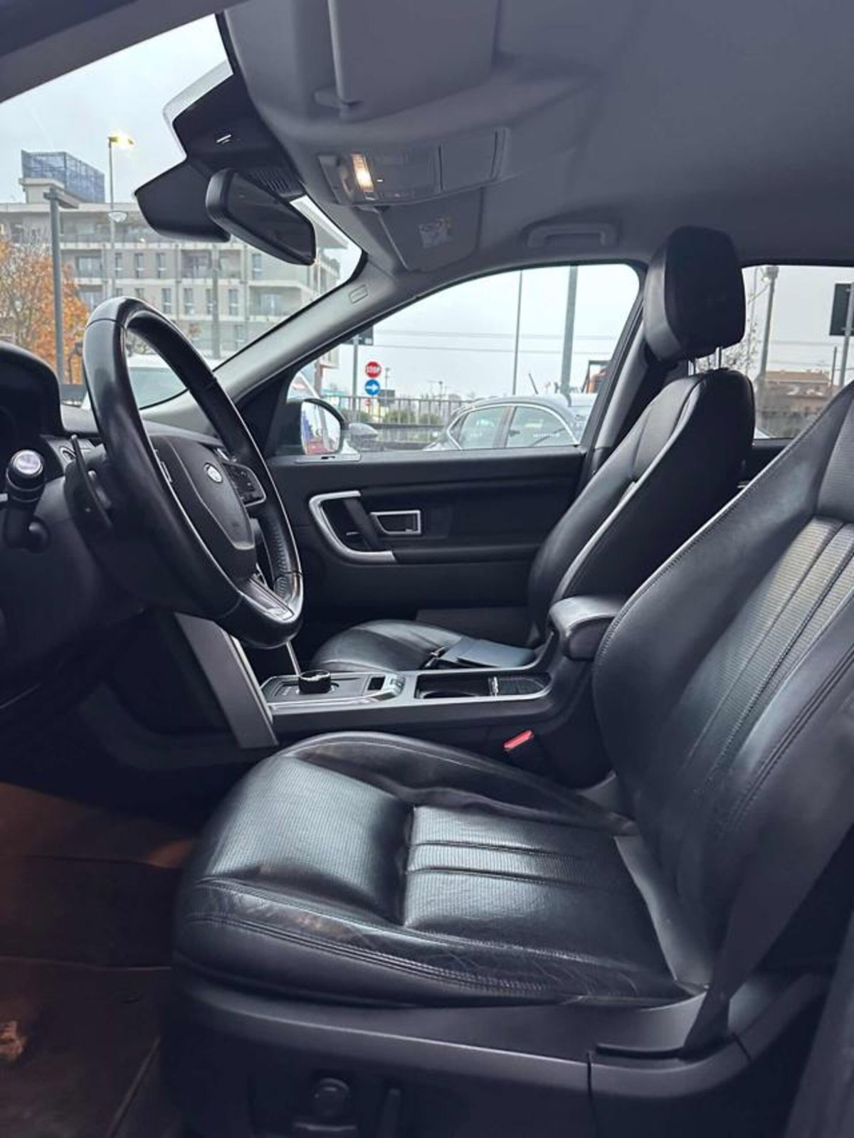 Land Rover Discovery Sport 2.0 TD4 150 CV HSE (12)