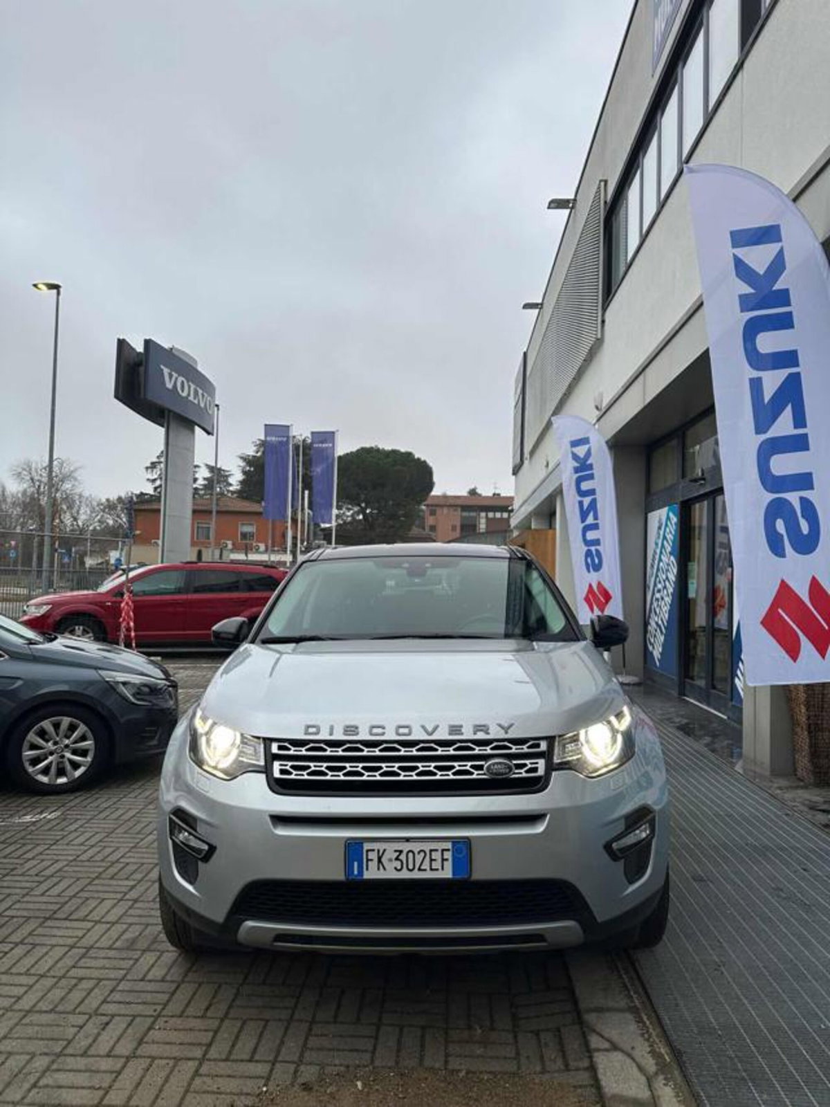 Land Rover Discovery Sport 2.0 TD4 150 CV HSE (2)