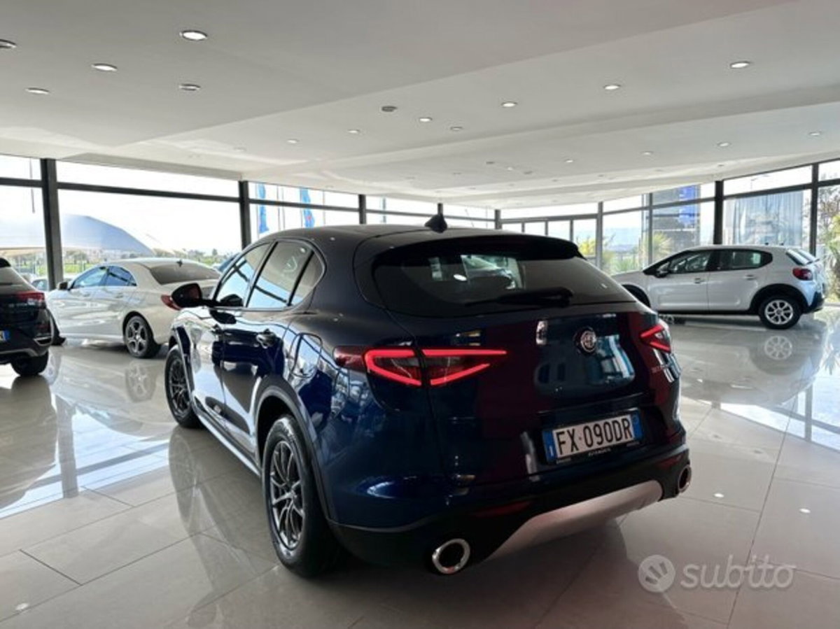 Alfa Romeo Stelvio Stelvio 2.2 Turbodiesel 180 CV AT8 Q4 Super (2)