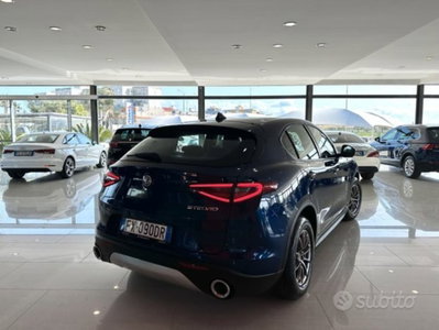 Alfa Romeo Stelvio Stelvio 2.2 Turbodiesel 180 CV AT8 Q4 Super (3)