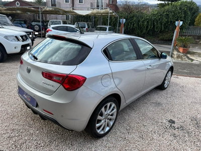 Alfa Romeo Giulietta 1.6 JTDm Ti 120cv (7)