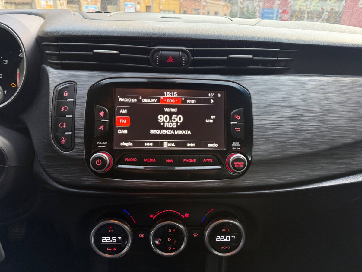 Alfa Romeo Giulietta 1.6 JTDm Ti 120cv (16)