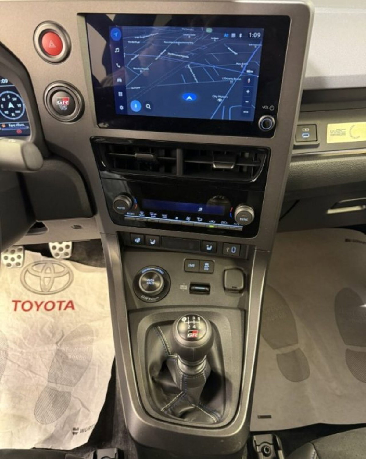 Toyota GR Yaris 1.6 Rovanpera Special Edition imt-6 (11)