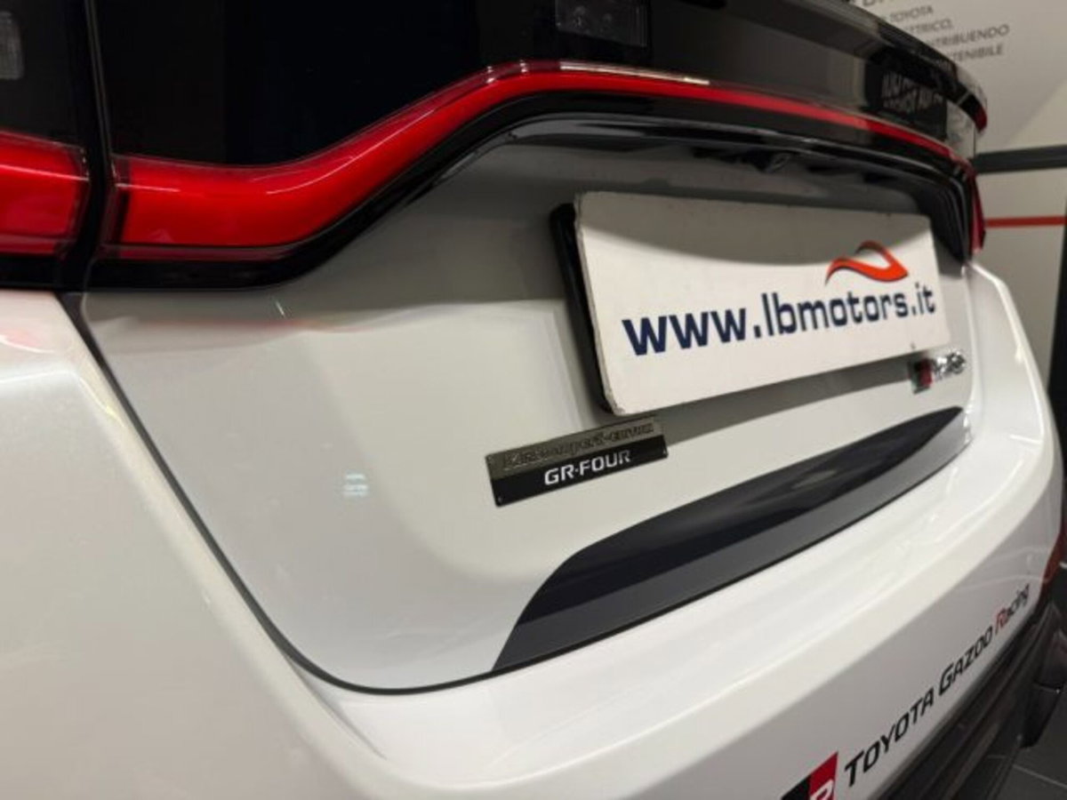Toyota GR Yaris 1.6 Rovanpera Special Edition imt-6 (17)