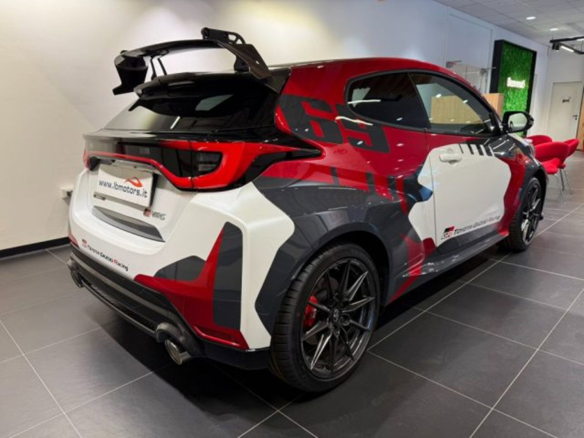 Toyota GR Yaris 1.6 Rovanpera Special Edition imt-6 (3)