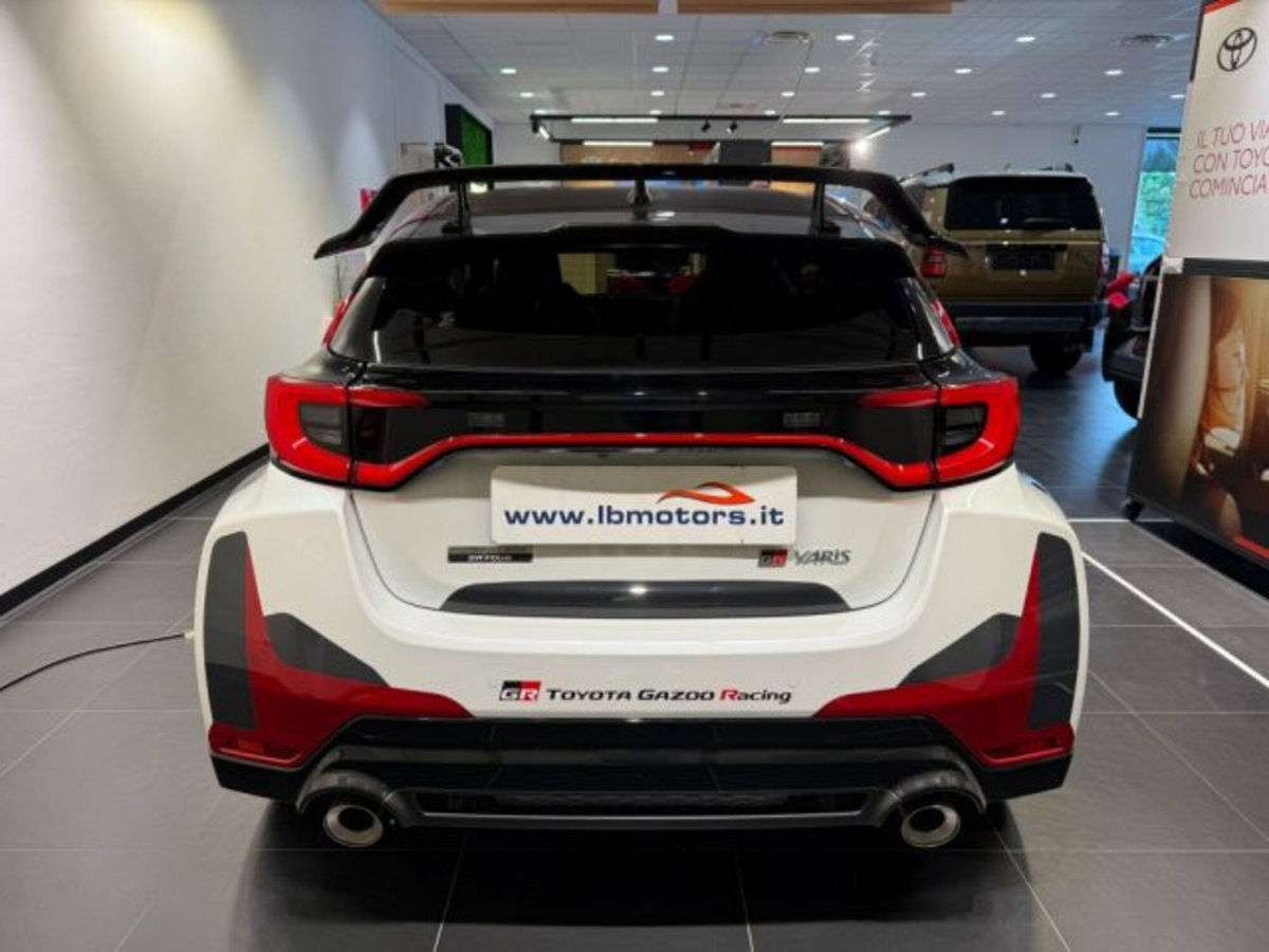 Toyota GR Yaris 1.6 Rovanpera Special Edition imt-6 (4)