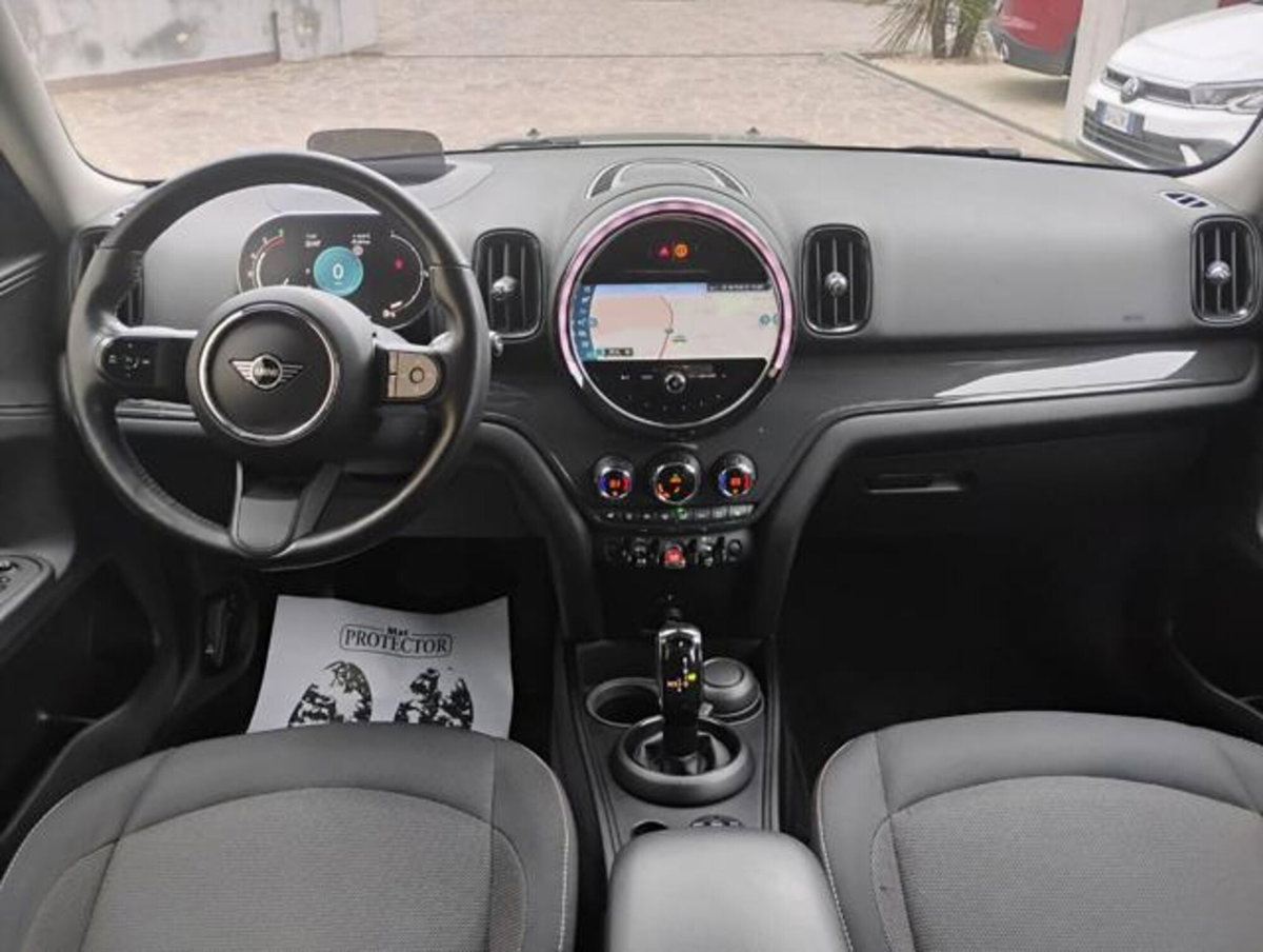 MINI Mini Countryman 2.0 Cooper D Business Countryman (9)