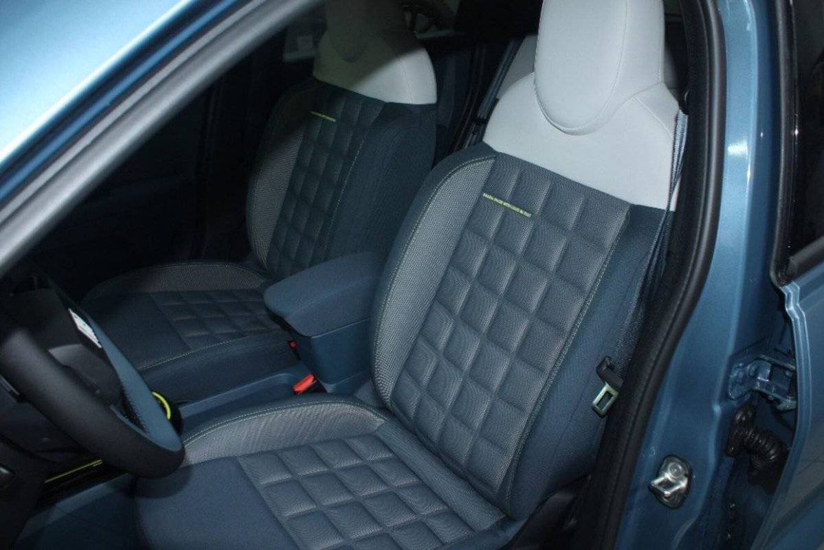 Fiat Grande Panda 1.2 hybrid La Prima 110cv edct (11)