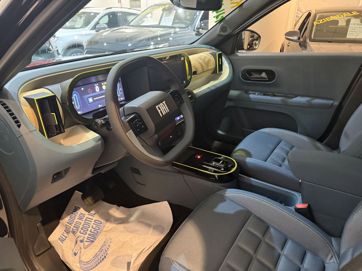Fiat Grande Panda 1.2 hybrid La Prima 110cv edct (11)