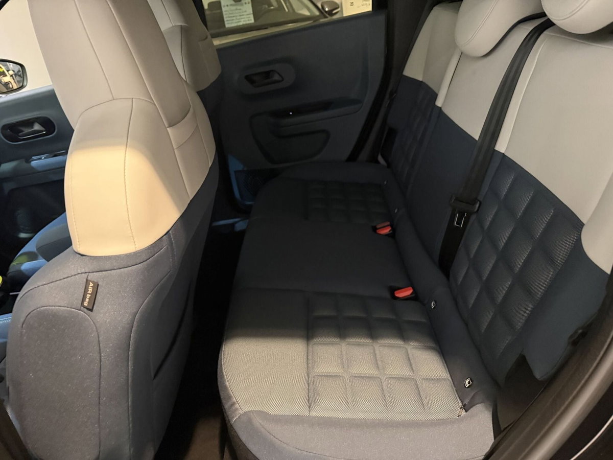 Fiat Grande Panda 1.2 hybrid La Prima 110cv edct (12)