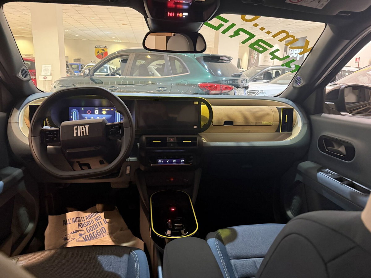Fiat Grande Panda 1.2 hybrid La Prima 110cv edct (9)