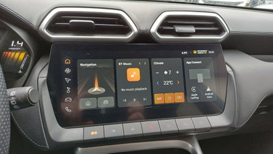 Mg ZS 1.5 hybrid+ Luxury auto (13)