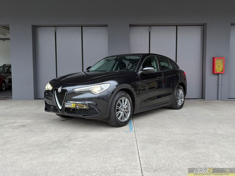 Alfa Romeo Stelvio Stelvio 2.2 Turbodiesel 160 CV AT8 RWD Super Business