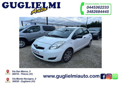 Toyota Yaris 1.0 5 porte Sol usata