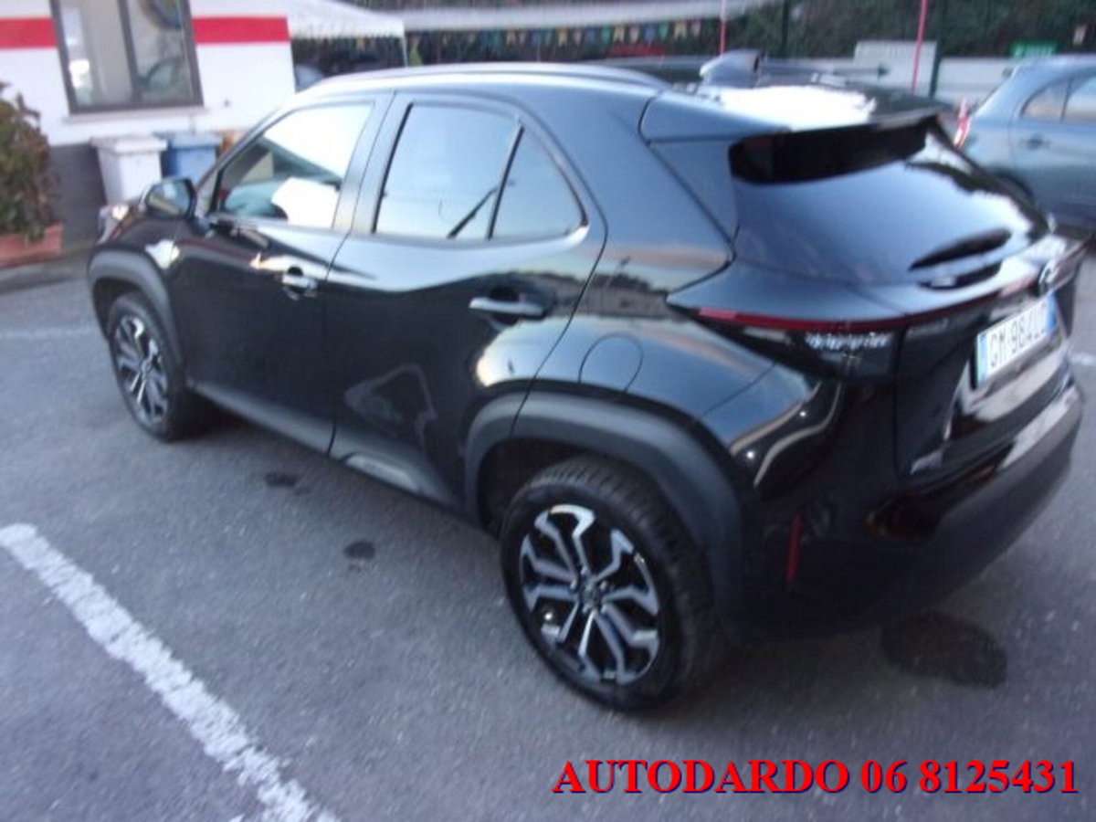 Toyota Yaris Cross 1.5h GR Sport Black Sky fwd 116cv e-cvt (5)