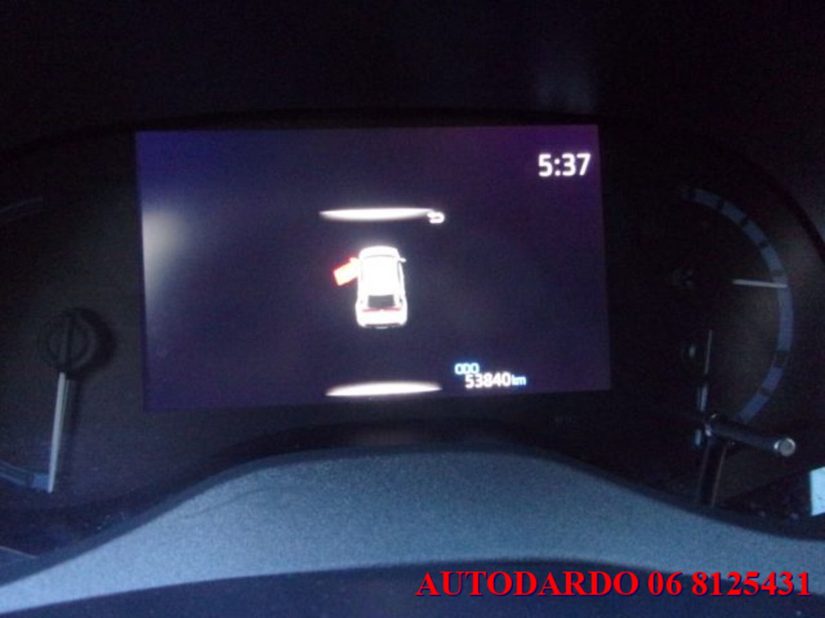 Toyota Yaris Cross 1.5h GR Sport Black Sky fwd 116cv e-cvt (16)