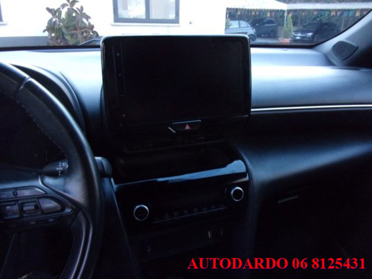 Toyota Yaris Cross 1.5h GR Sport Black Sky fwd 116cv e-cvt (19)