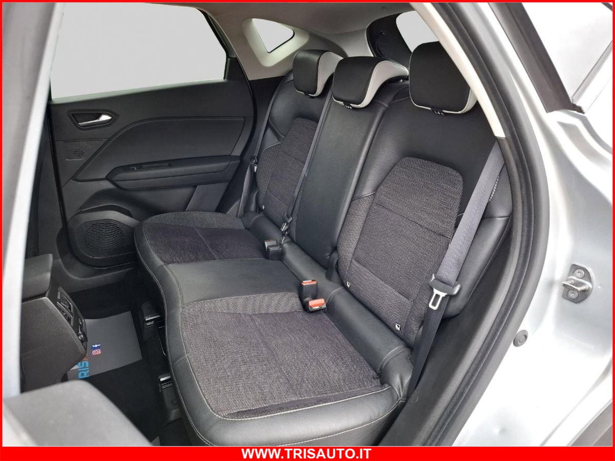 Renault Captur 1.0 tce Techno 90cv (11)