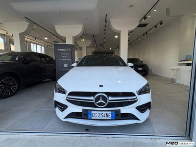 Mercedes-Benz CLA Shooting Brake 35 AMG 4Matic Shooting Brake (4)