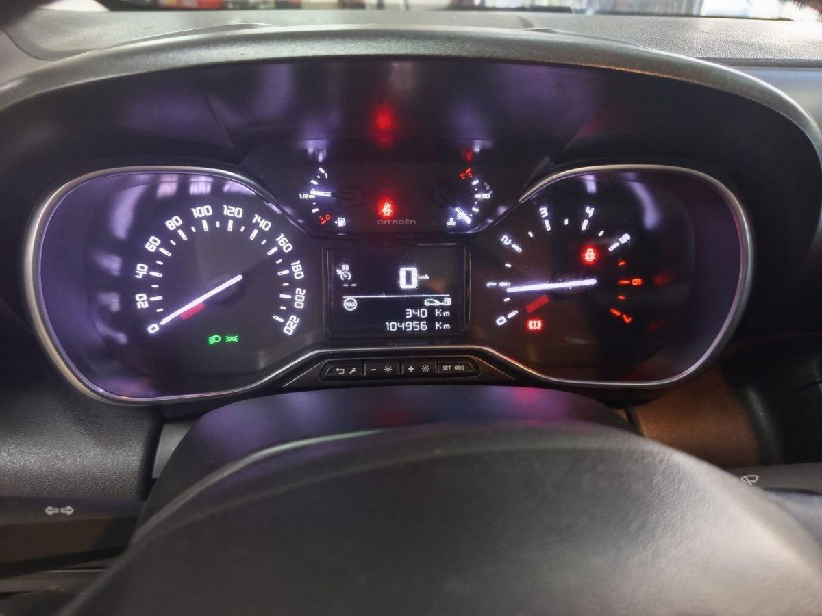 Citroen C3 Aircross BlueHDi 110 S&S Shine (15)