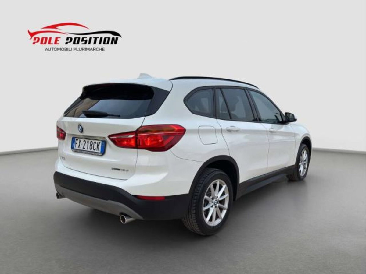 BMW X1 sDrive18d Advantage (4)