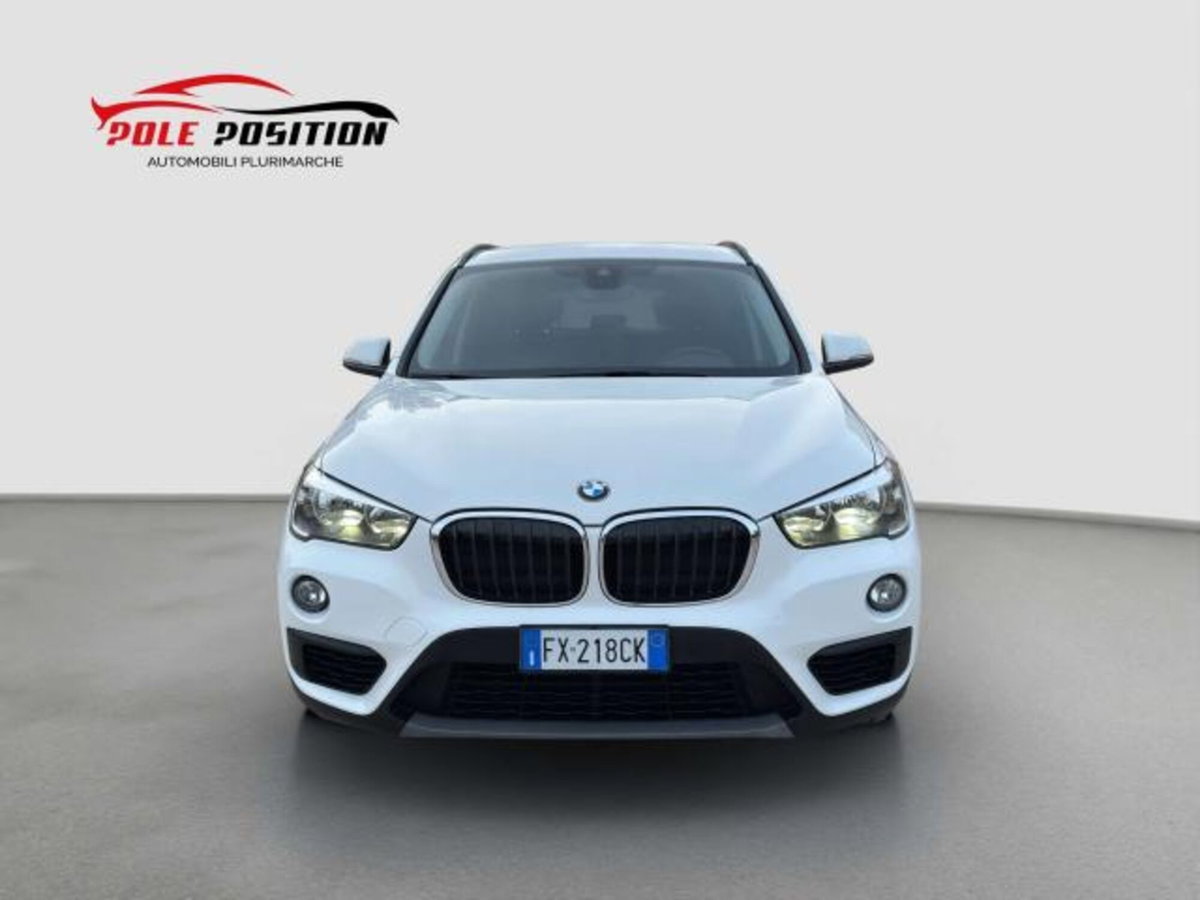 BMW X1 sDrive18d Advantage (6)
