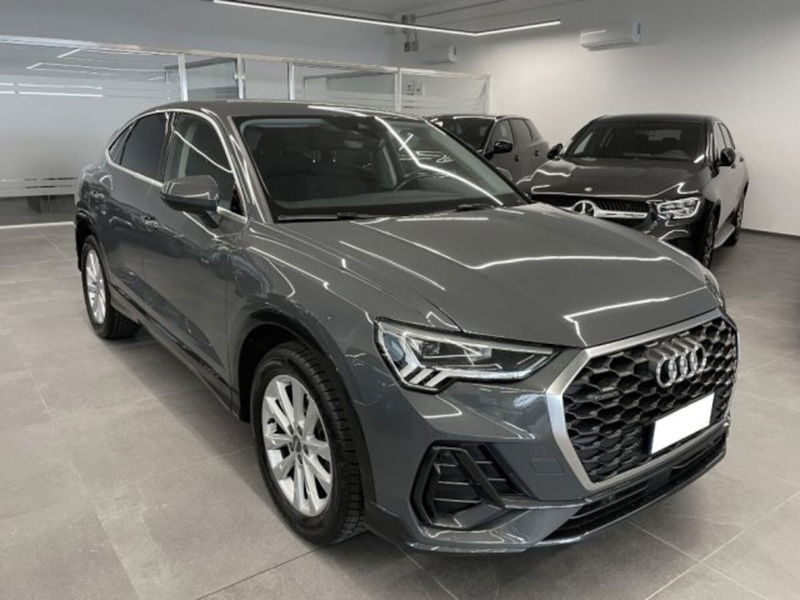 Audi Q3 Sportback 2.0 tdi Business 150cv s-tronic