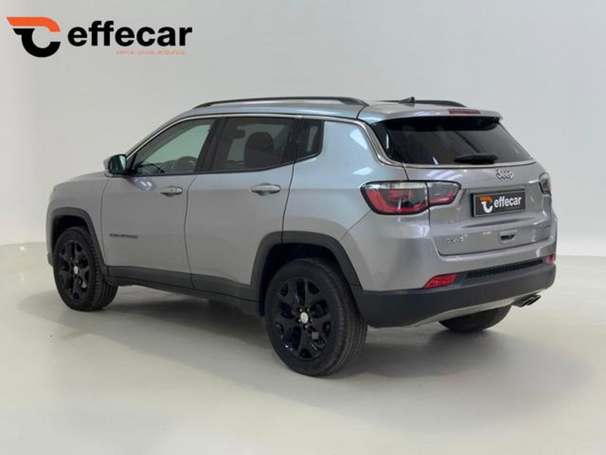 Jeep Compass 2.0 Multijet II 4WD Limited (4)