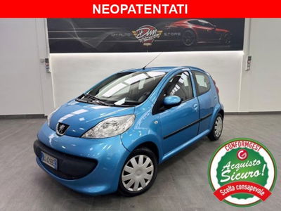 Peugeot 107 68CV 5p. Sweet Years usata