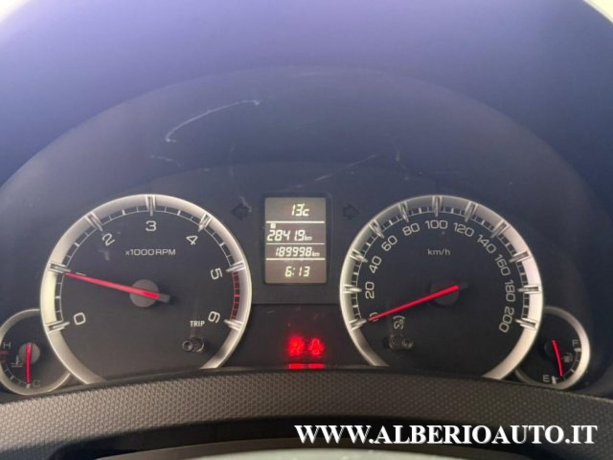 Suzuki Swift 1.3 DDiS 5 porte GL Top (13)