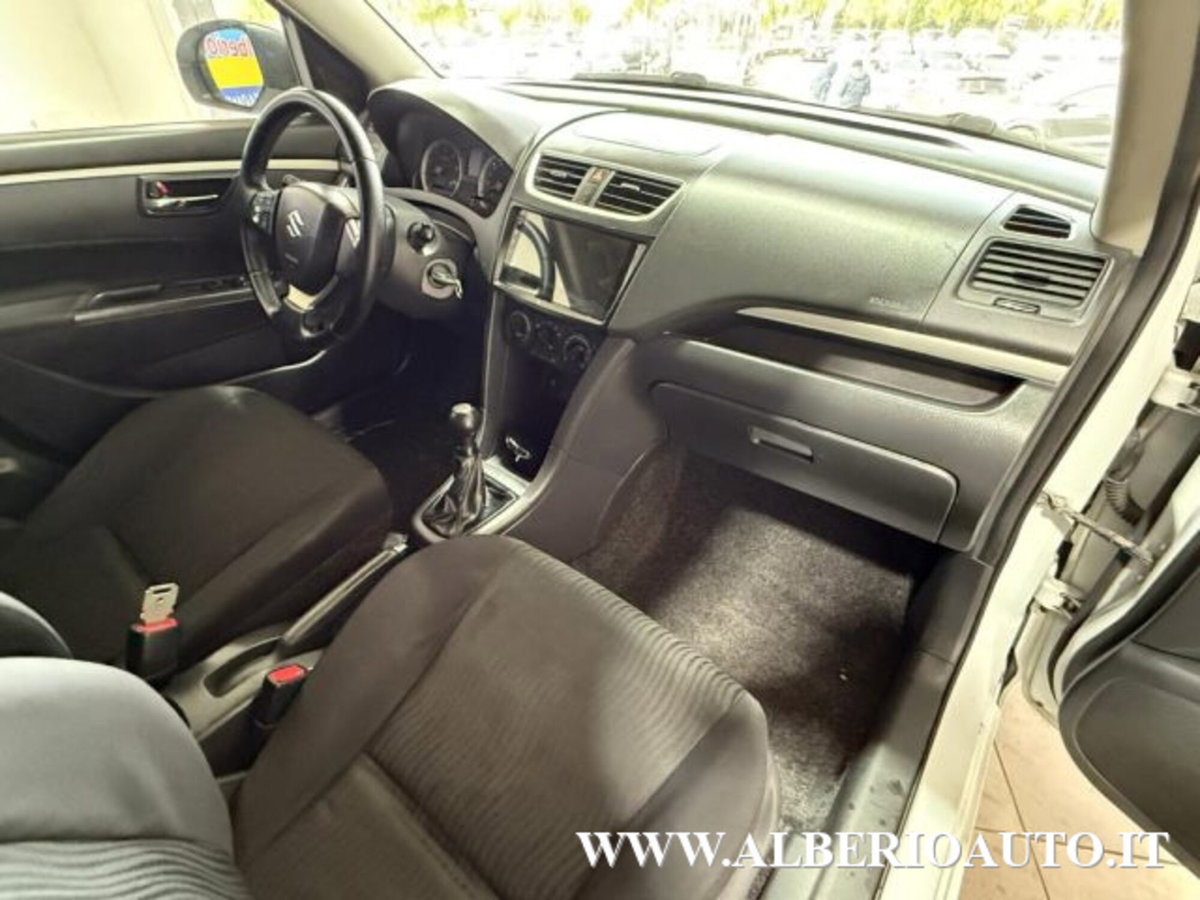 Suzuki Swift 1.3 DDiS 5 porte GL Top (7)