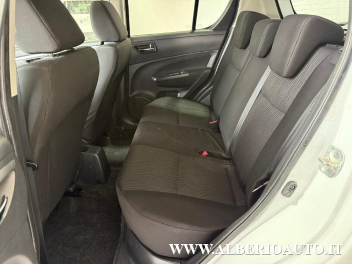 Suzuki Swift 1.3 DDiS 5 porte GL Top (9)