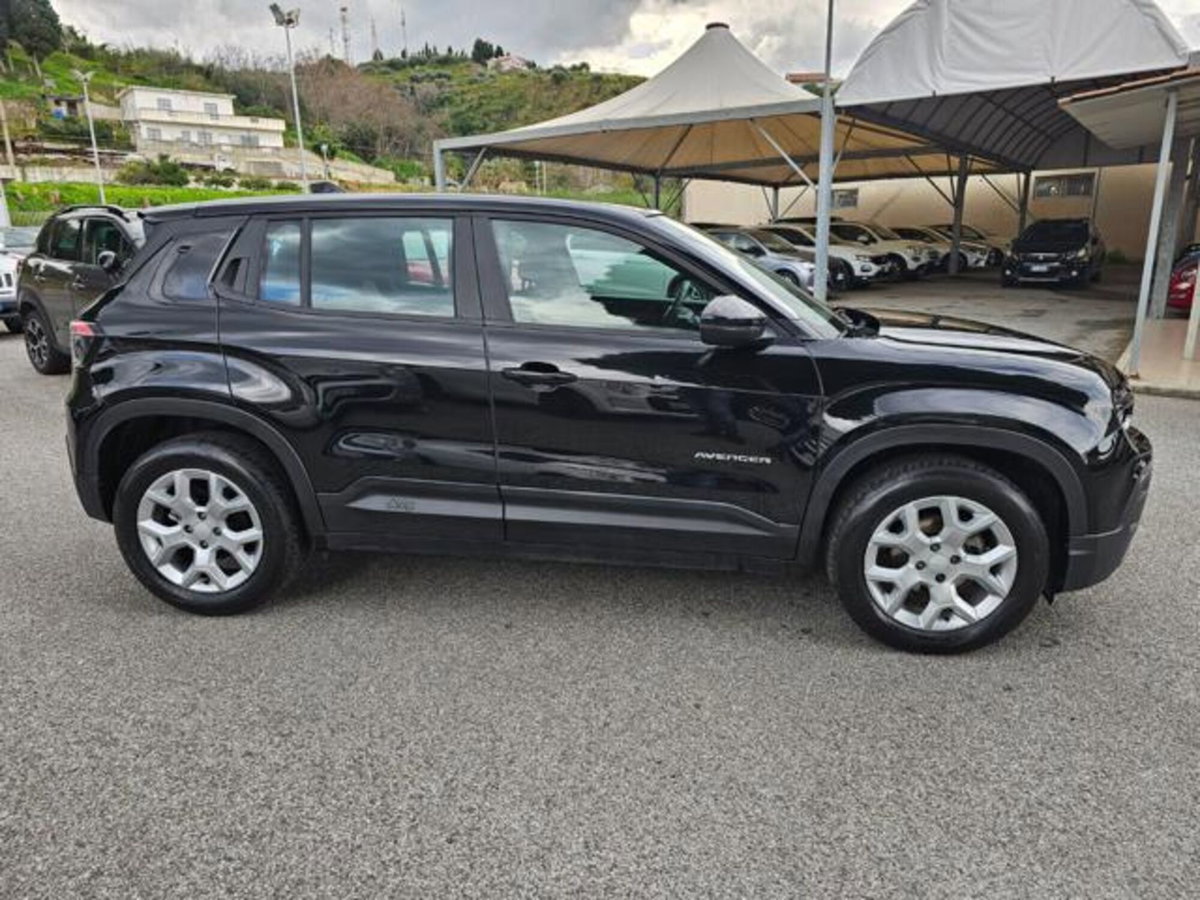 Jeep Avenger 1.2 turbo Altitude fwd 100cv (4)
