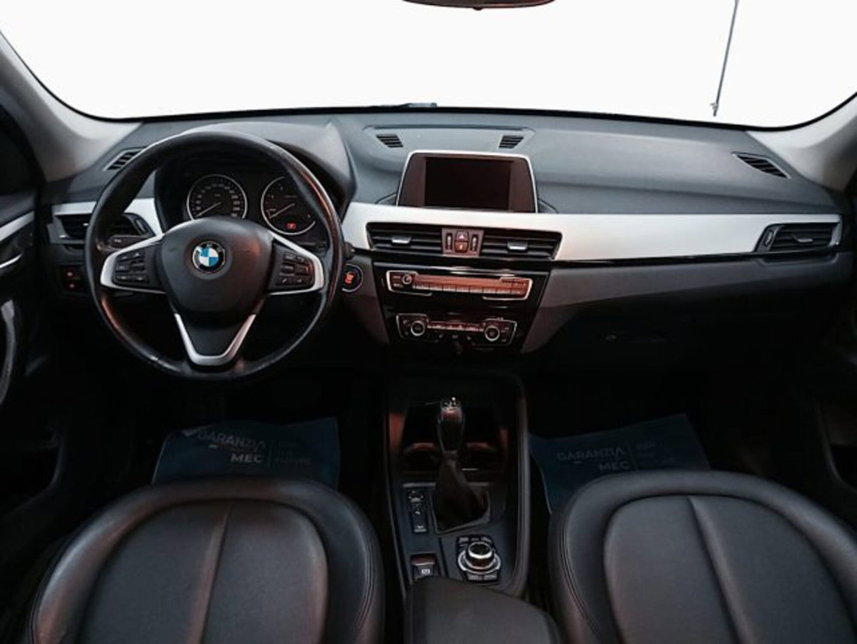 BMW X1 xDrive20d Business (8)